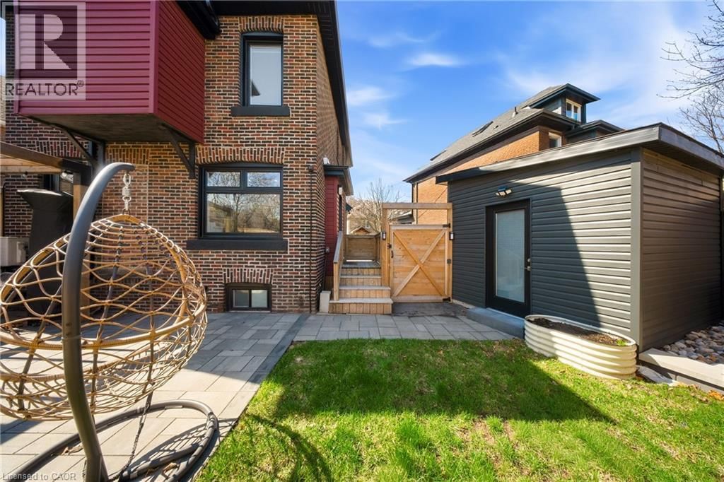 273 STINSON CRESCENT Image 43