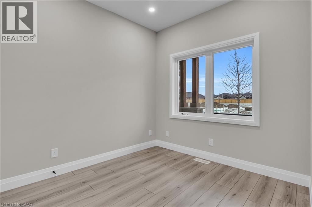 18 - 29 WEYMOUTH STREET Image 5