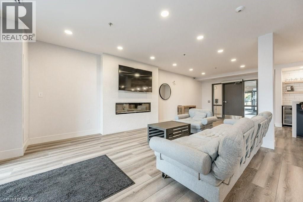 209 - 110 FERGUS AVENUE Image 25