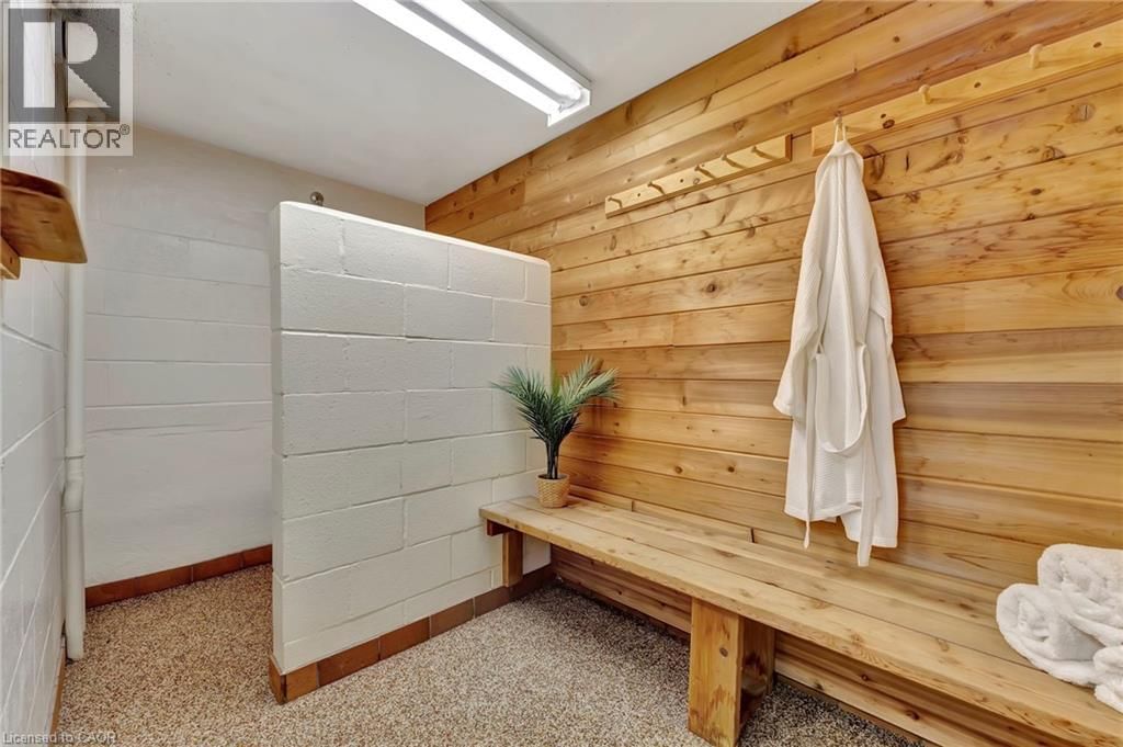 5 ORCHARD CRESCENT Image 26