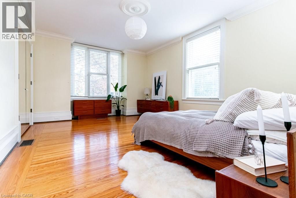 3 TURNER AVENUE Image 36