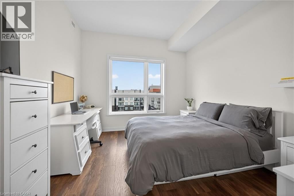 610 - 340 PLAINS ROAD EAST Image 21