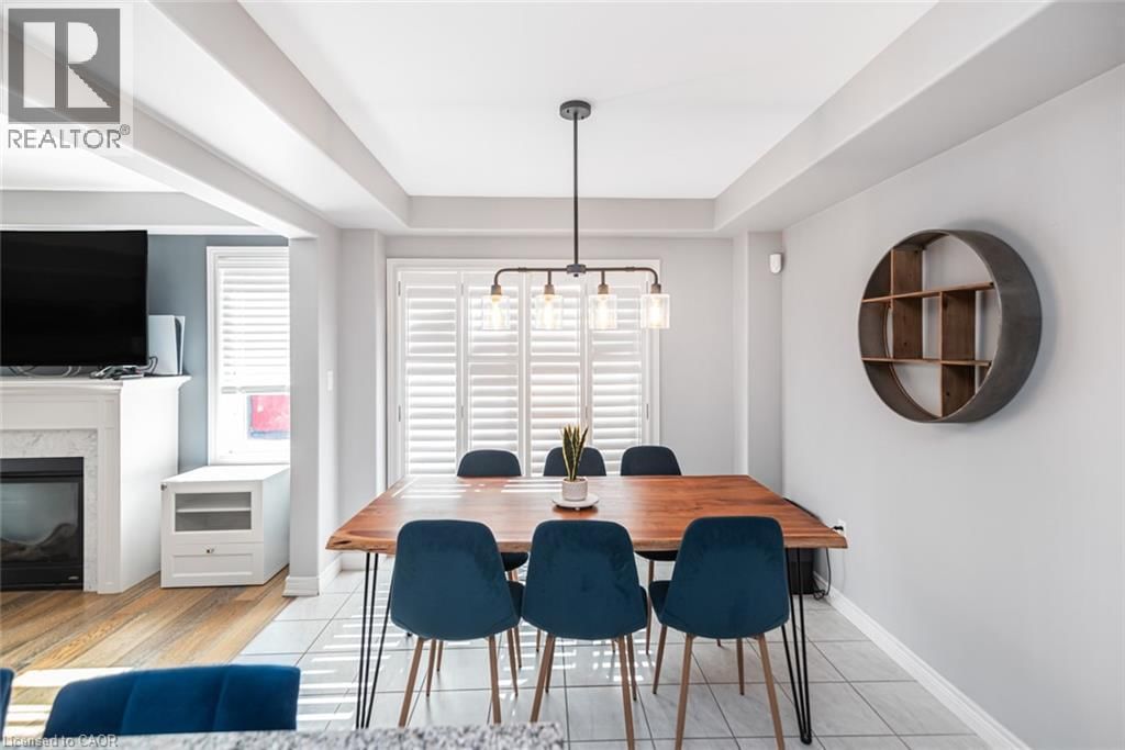 212 WESTBANK TRAIL Image 14