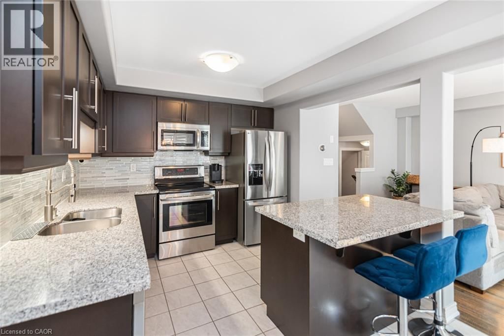 212 WESTBANK TRAIL Image 15