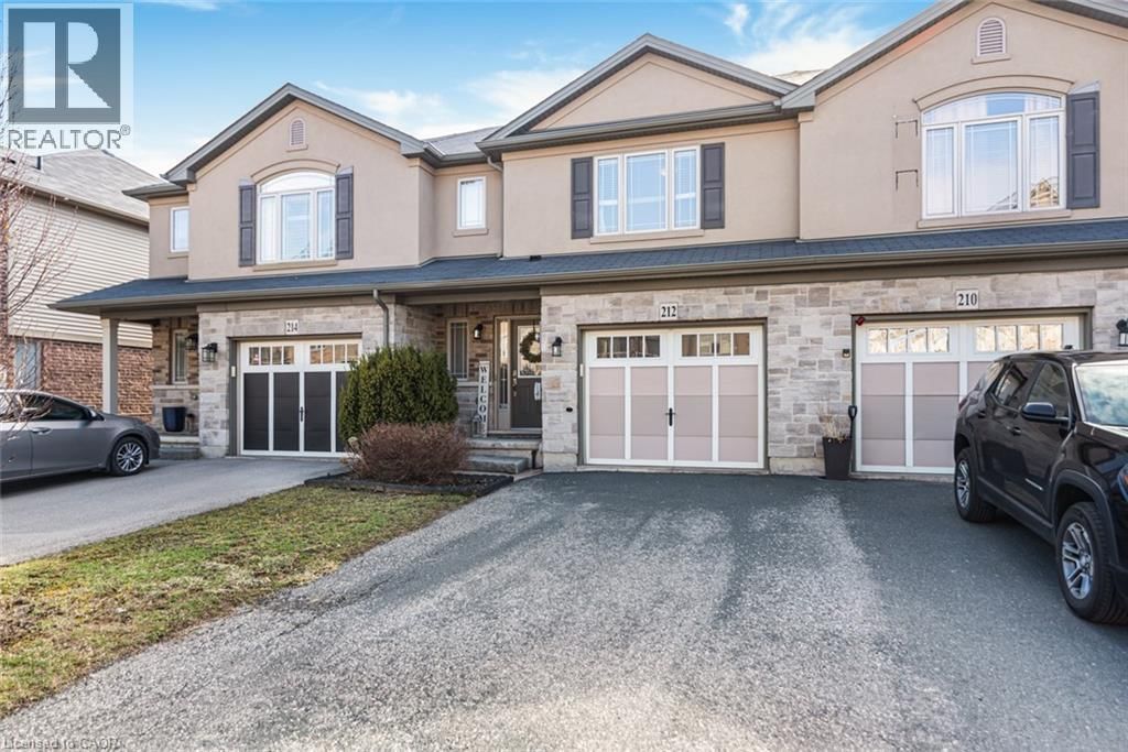 212 WESTBANK TRAIL Image 2