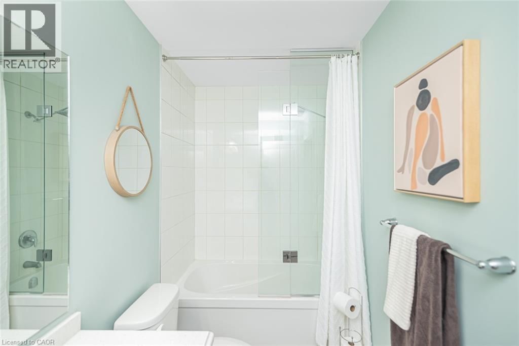 212 WESTBANK TRAIL Image 32