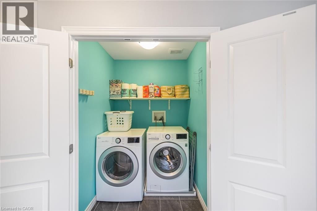 212 WESTBANK TRAIL Image 35