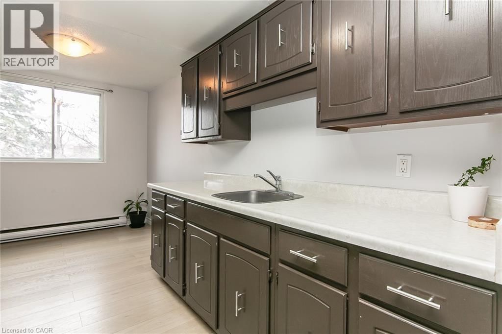 308 - 4 AVALON PLACE Image 9