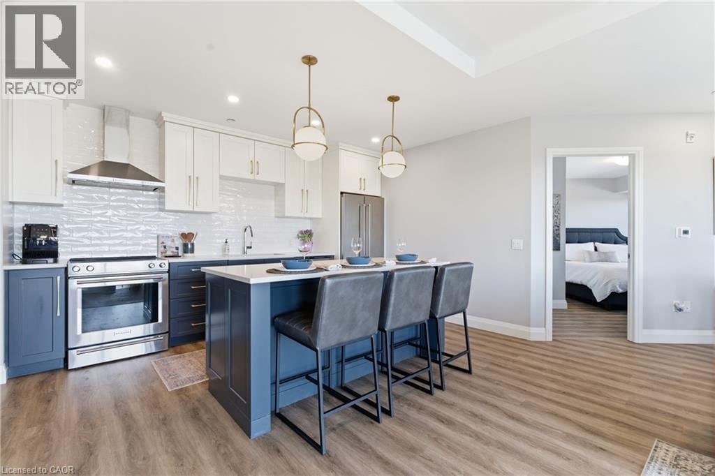 805 - 332 GOSLING GARDENS Image 15