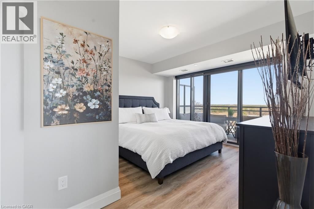 805 - 332 GOSLING GARDENS Image 26