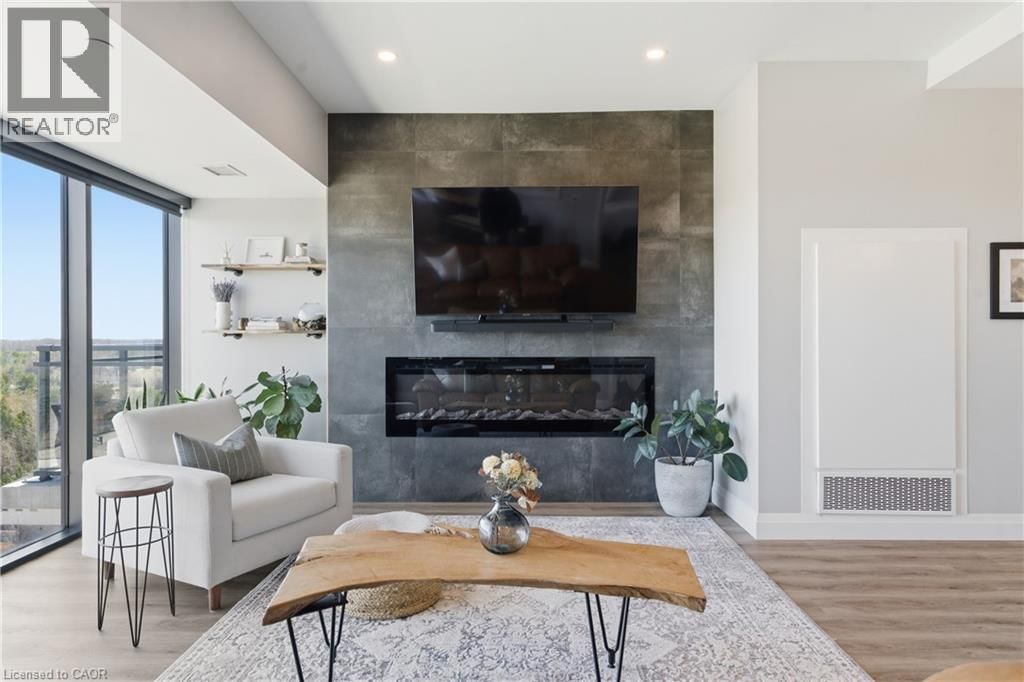 805 - 332 GOSLING GARDENS Image 31