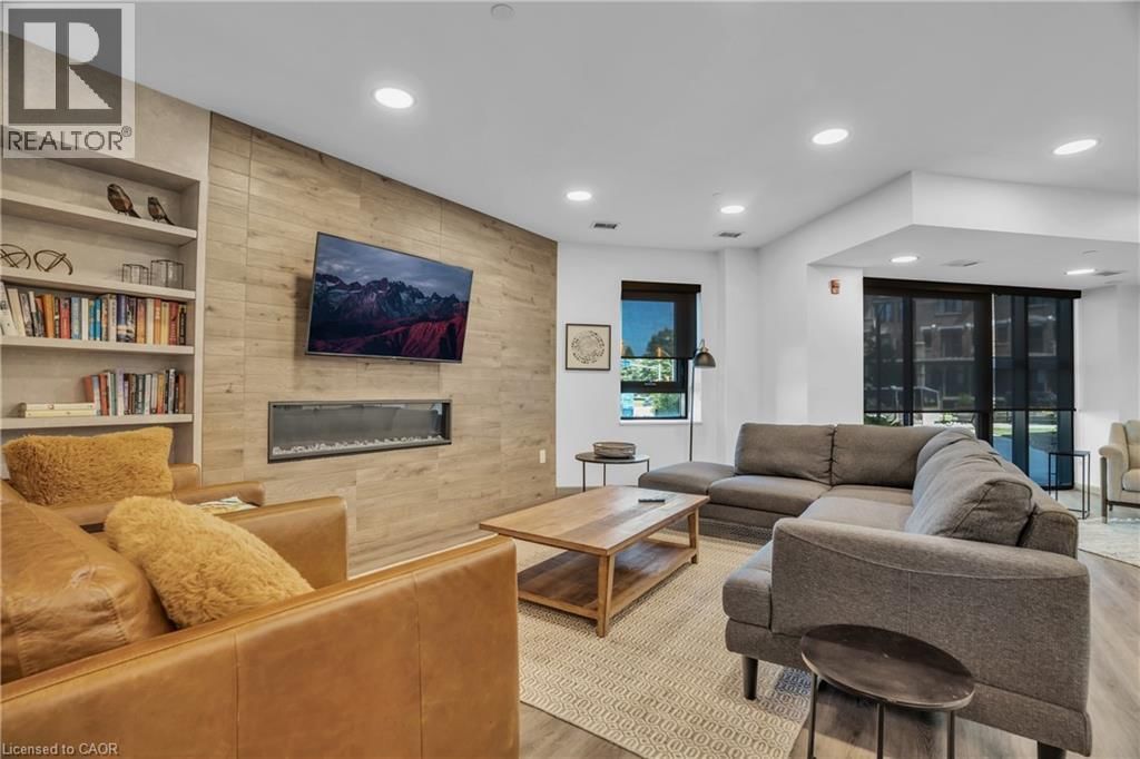 805 - 332 GOSLING GARDENS Image 37