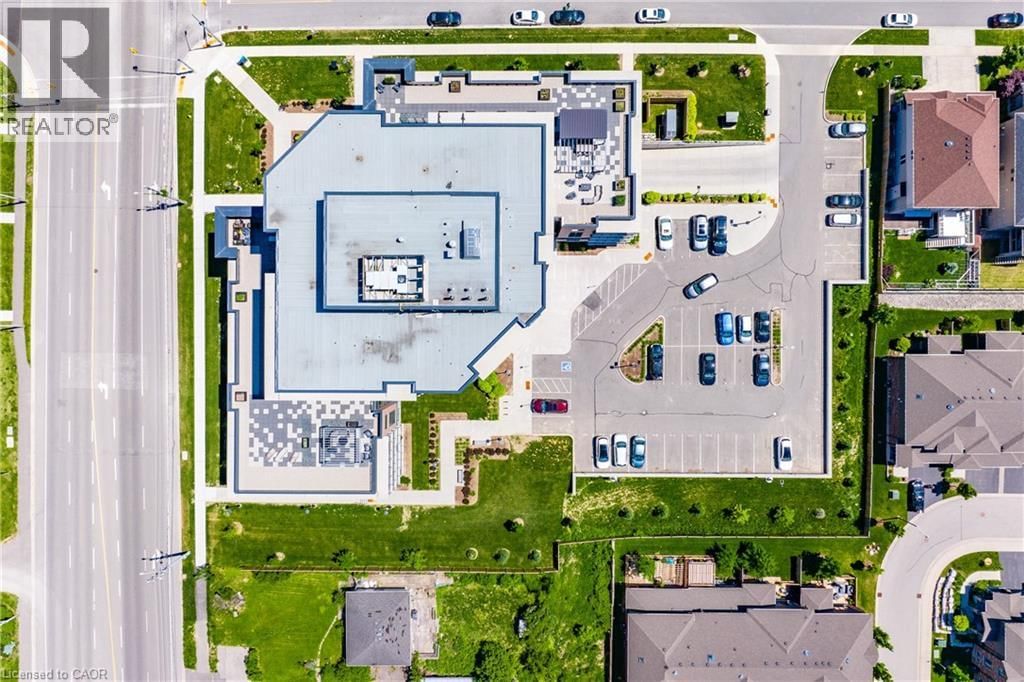 805 - 332 GOSLING GARDENS Image 47