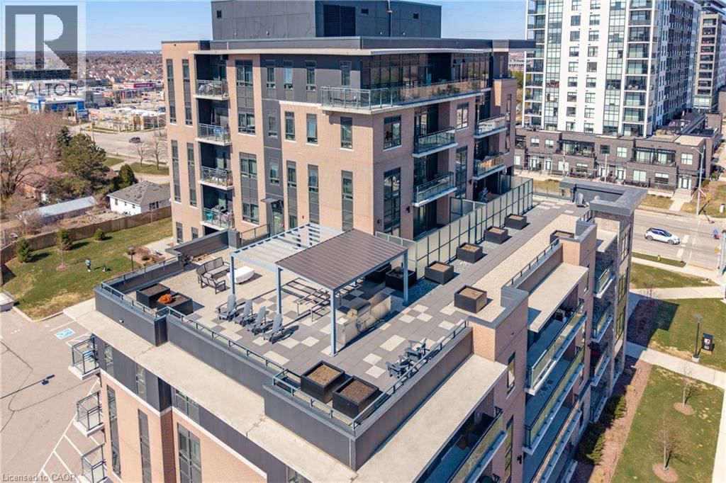 805 - 332 GOSLING GARDENS Image 7