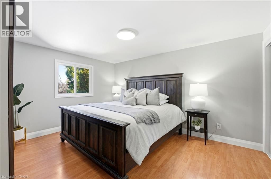 304 DINISON PLACE Image 16