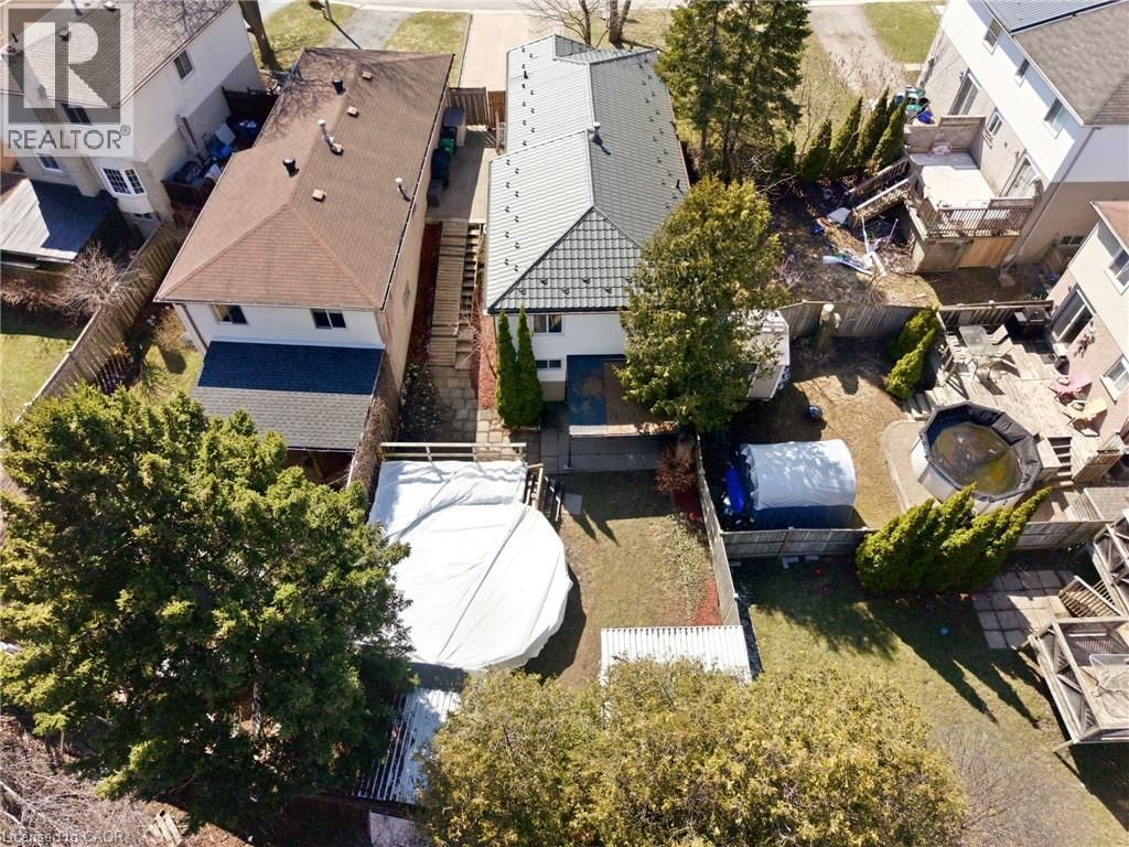 304 DINISON PLACE Image 37