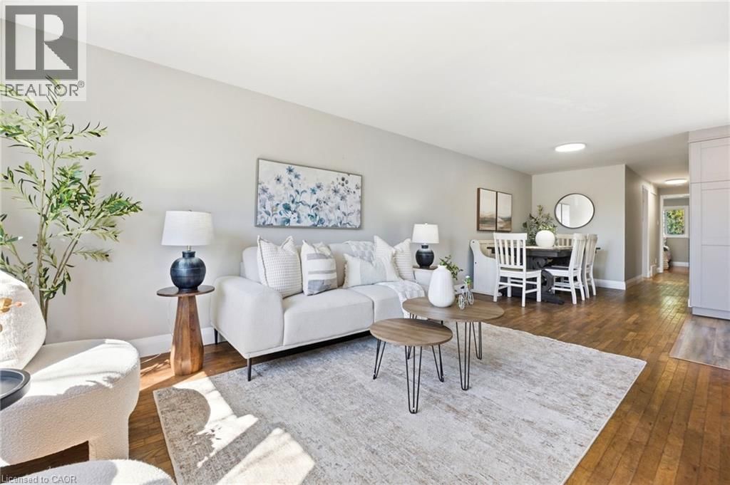 304 DINISON PLACE Image 4