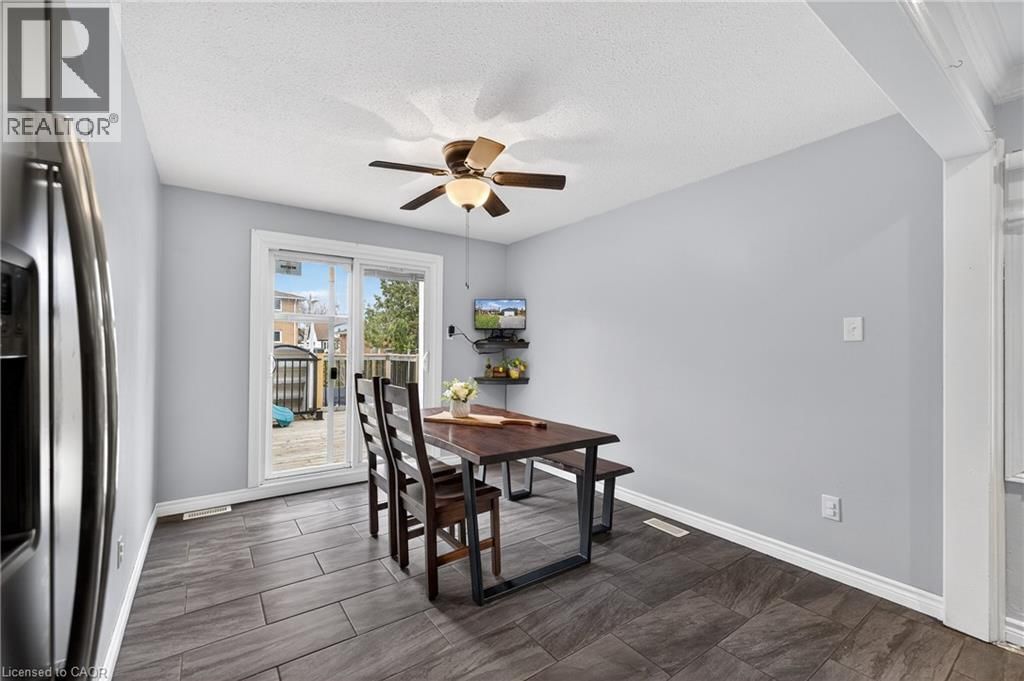 73 AVONDALE STREET Image 15