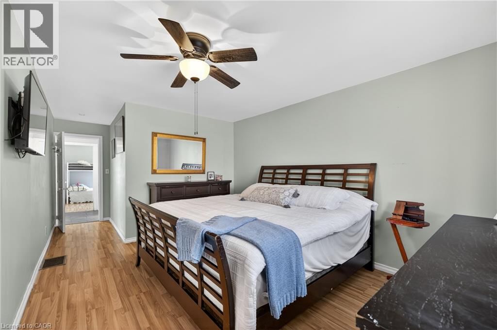 73 AVONDALE STREET Image 22