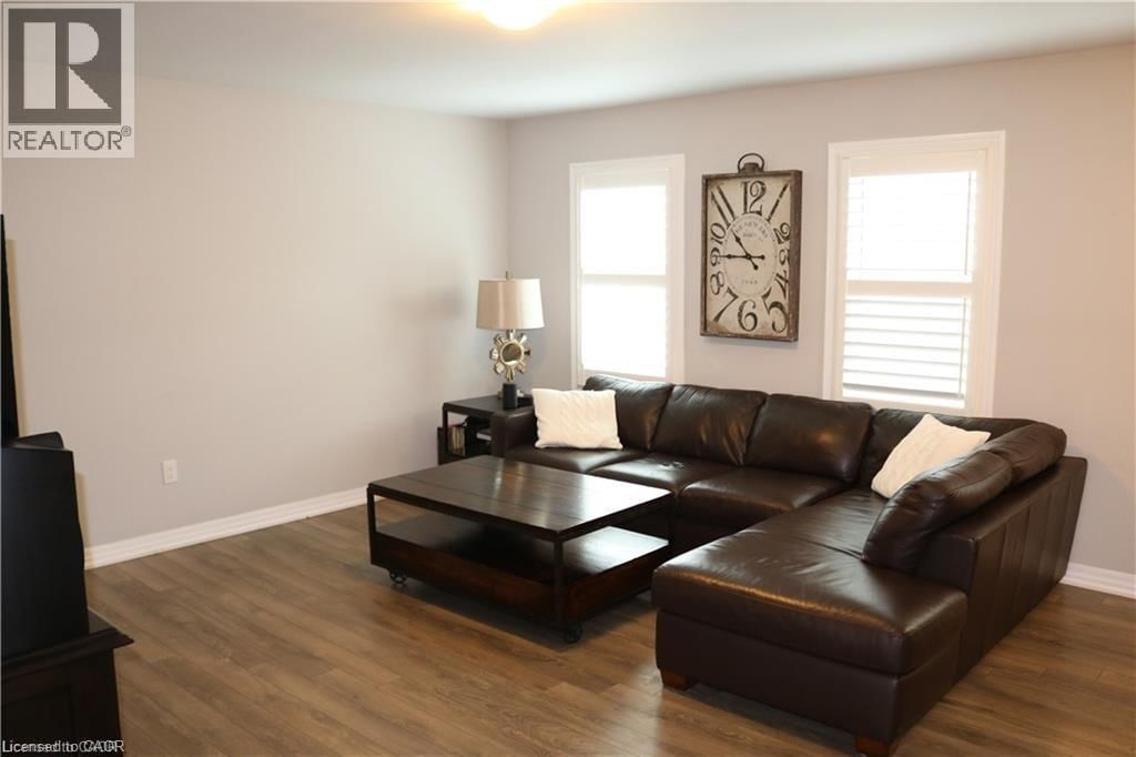 3076 HAREBELL GATE Image 22