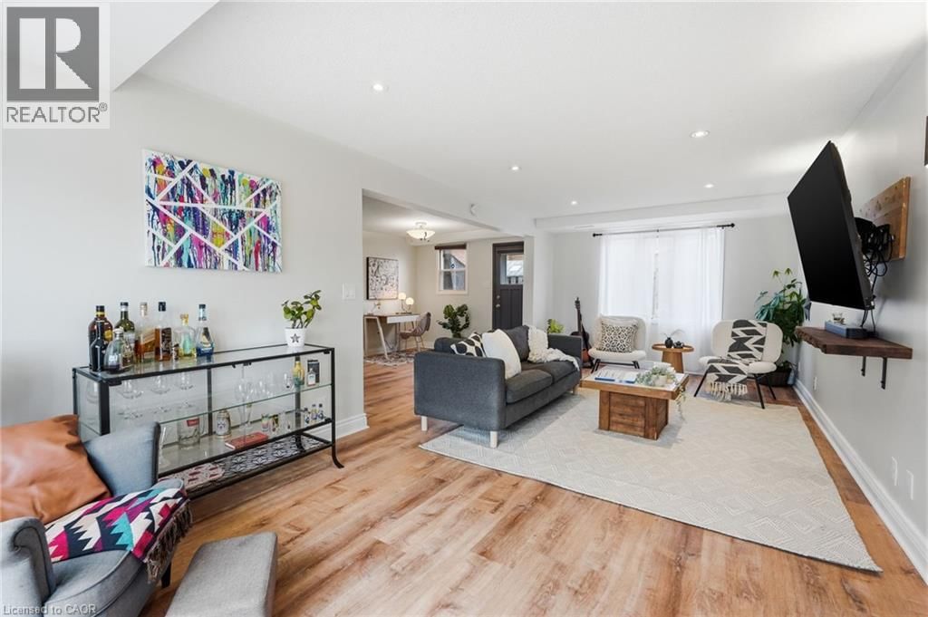 178 DELMAR DRIVE Image 10