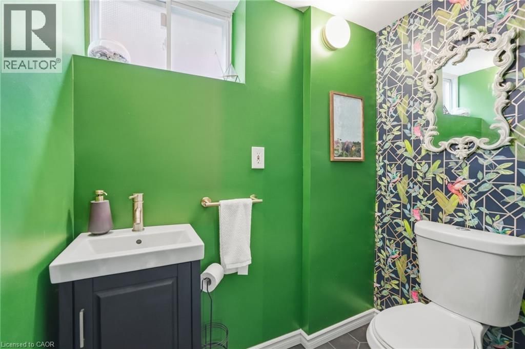 178 DELMAR DRIVE Image 38