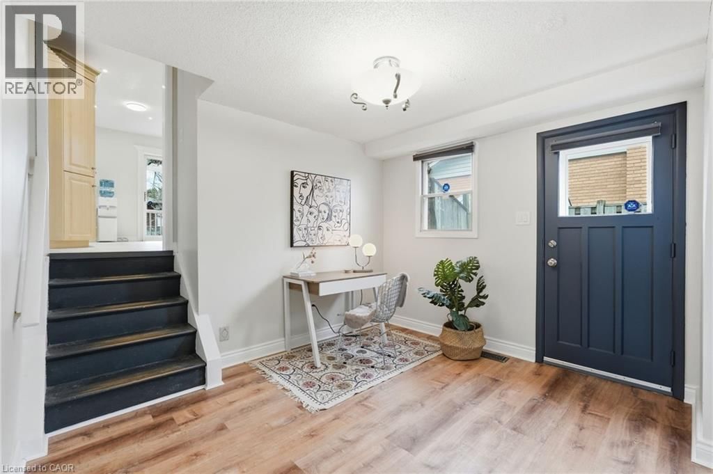 178 DELMAR DRIVE Image 6