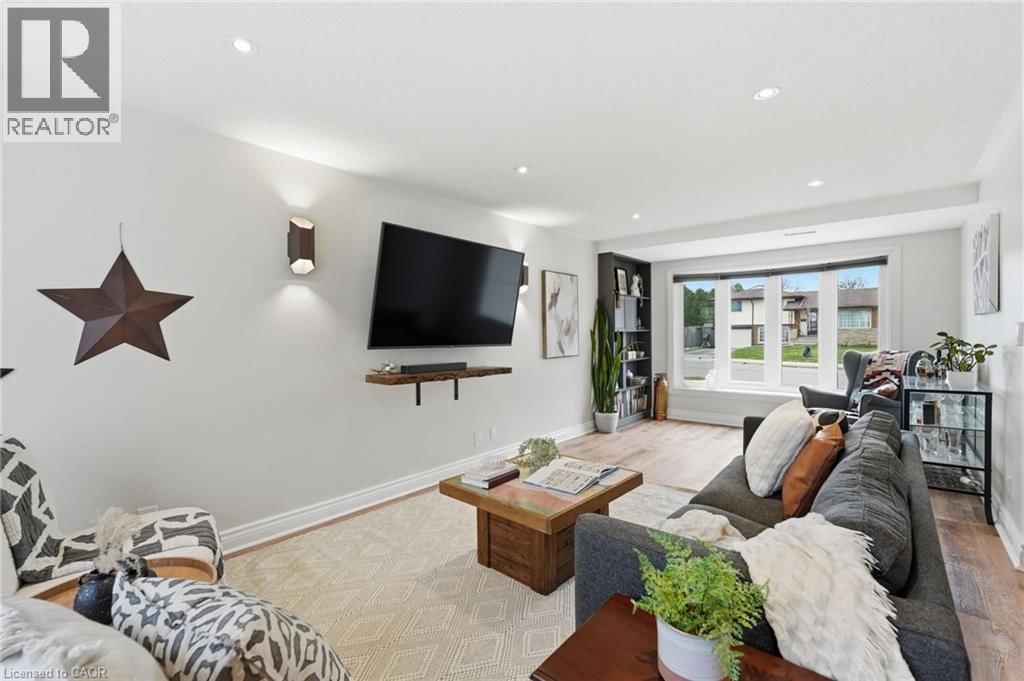 178 DELMAR DRIVE Image 8