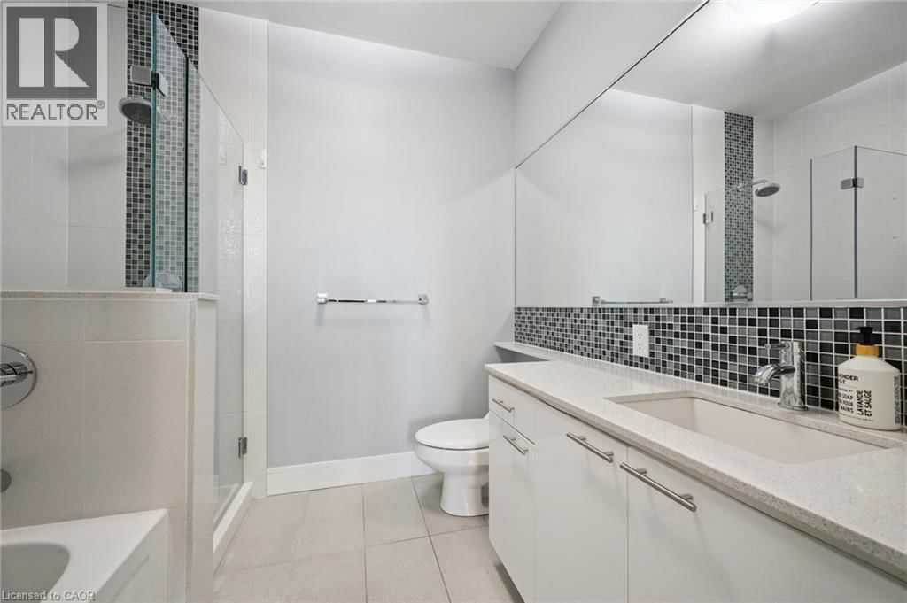 610 - 112 BENTON STREET Image 23