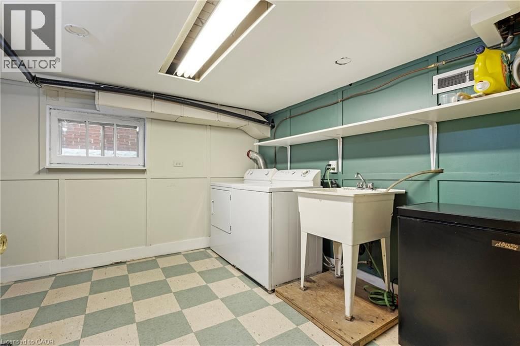 26 GARSIDE AVENUE NORTH Image 22