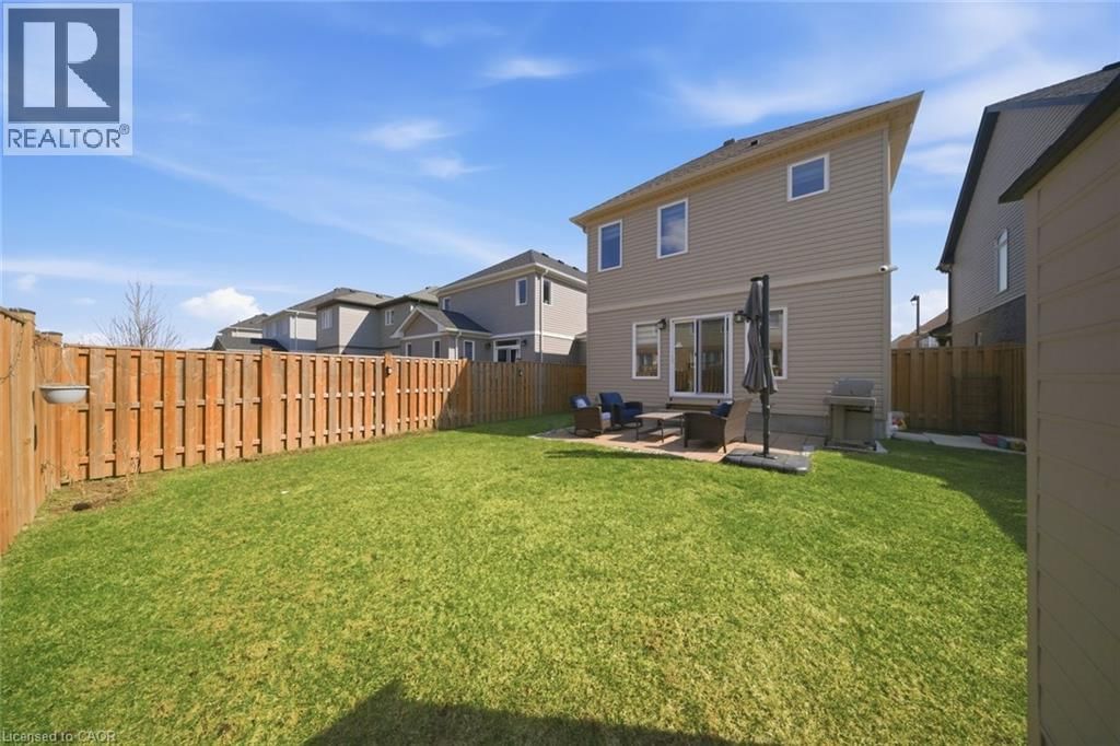 17 OLDHAM AVENUE Image 36