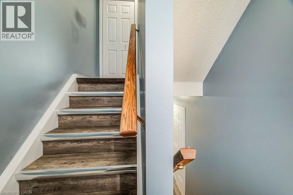 633 GRANGE CRESCENT Image 6