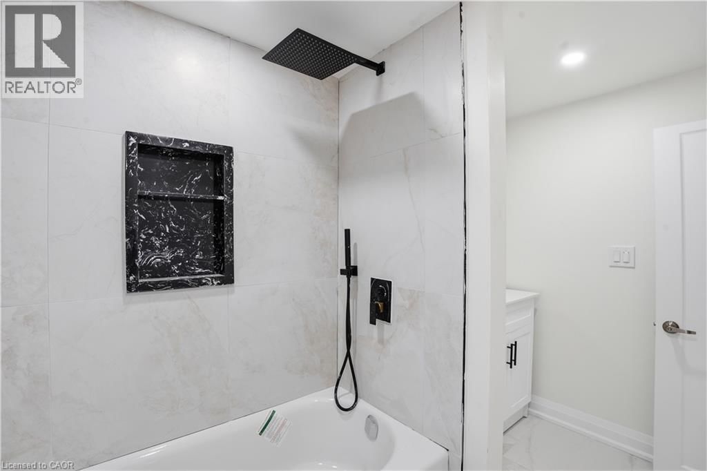 6183 JOHNSON DRIVE Image 24