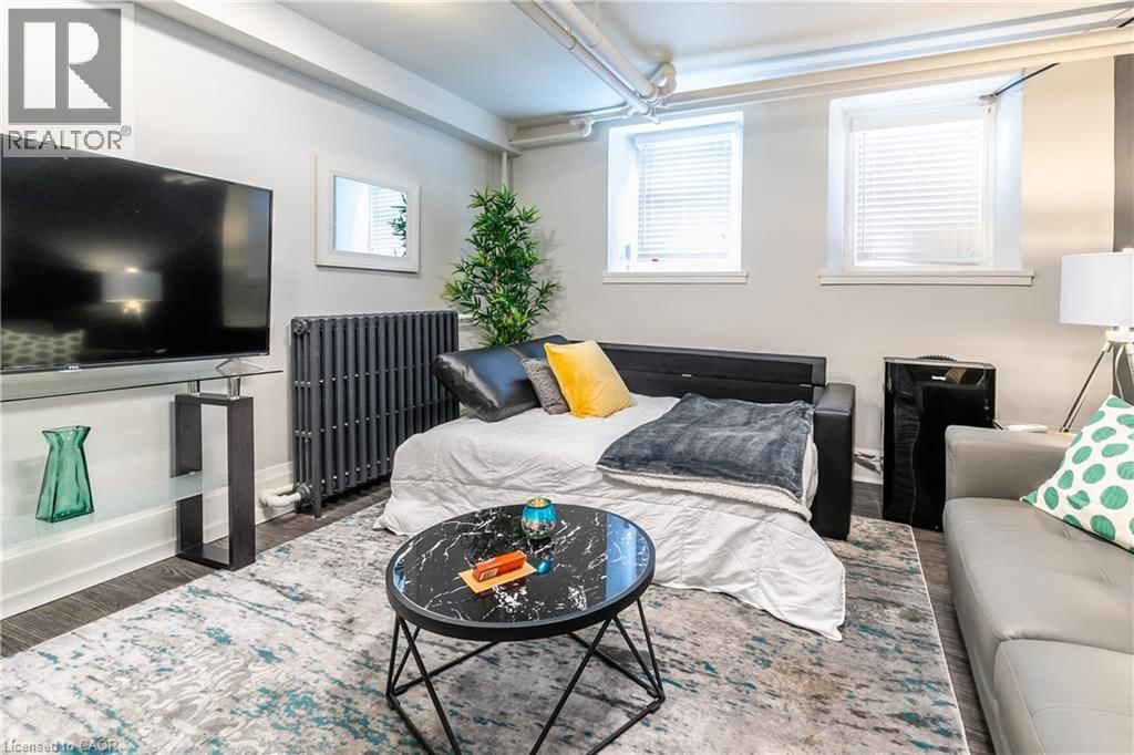 14 DUKE STREET Image 12