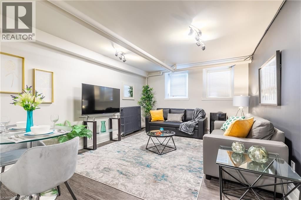 14 DUKE STREET Image 17