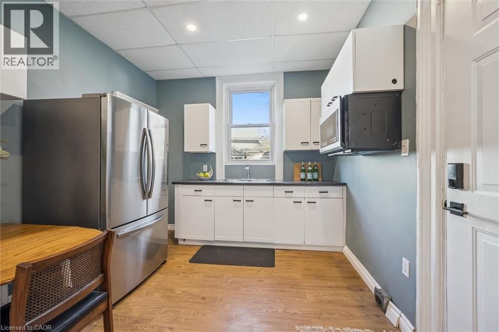 101 WELLINGTON SOUTH Image 10