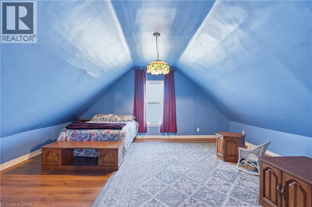 34 VINE STREET SOUTH Image 12