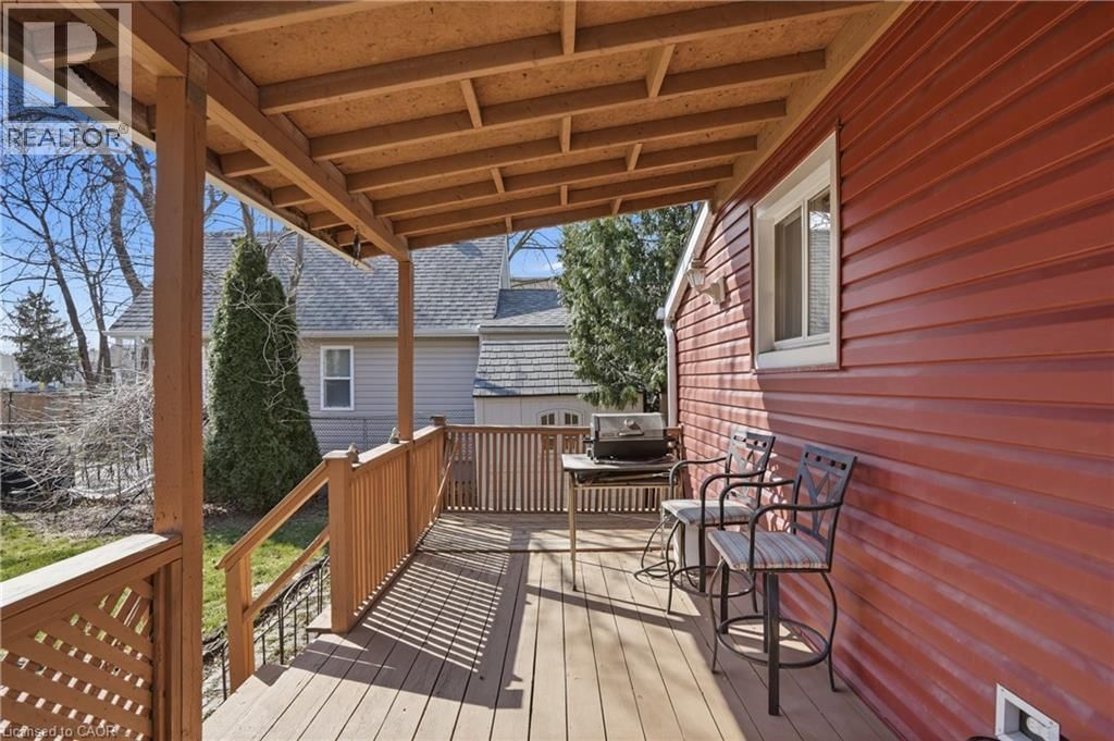 34 VINE STREET SOUTH Image 14