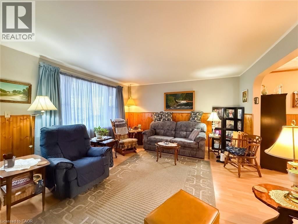 42 PATTERSON STREET Image 10