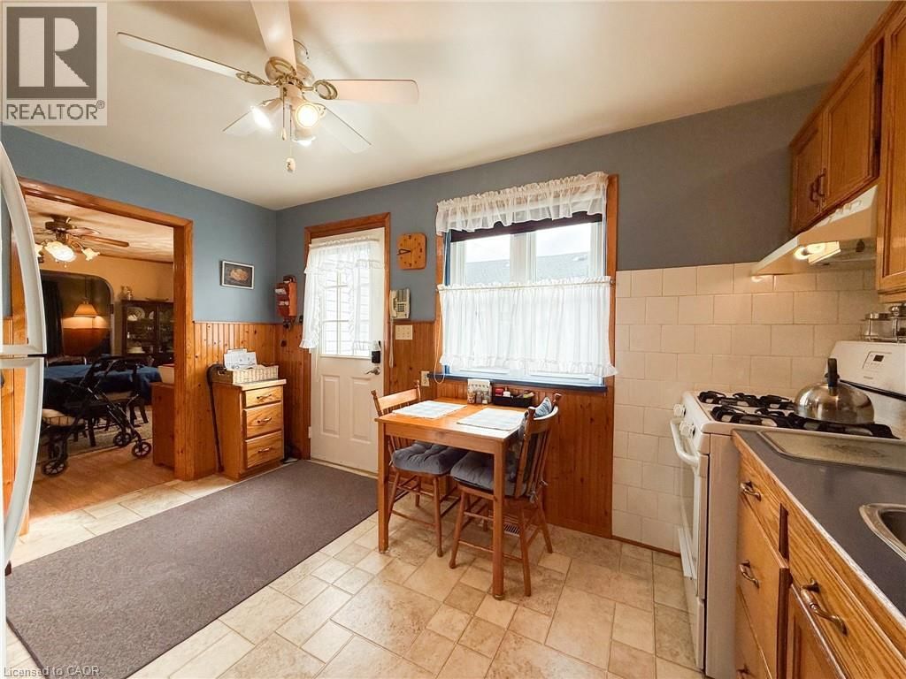 42 PATTERSON STREET Image 20