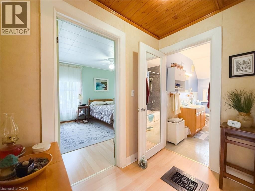 42 PATTERSON STREET Image 22