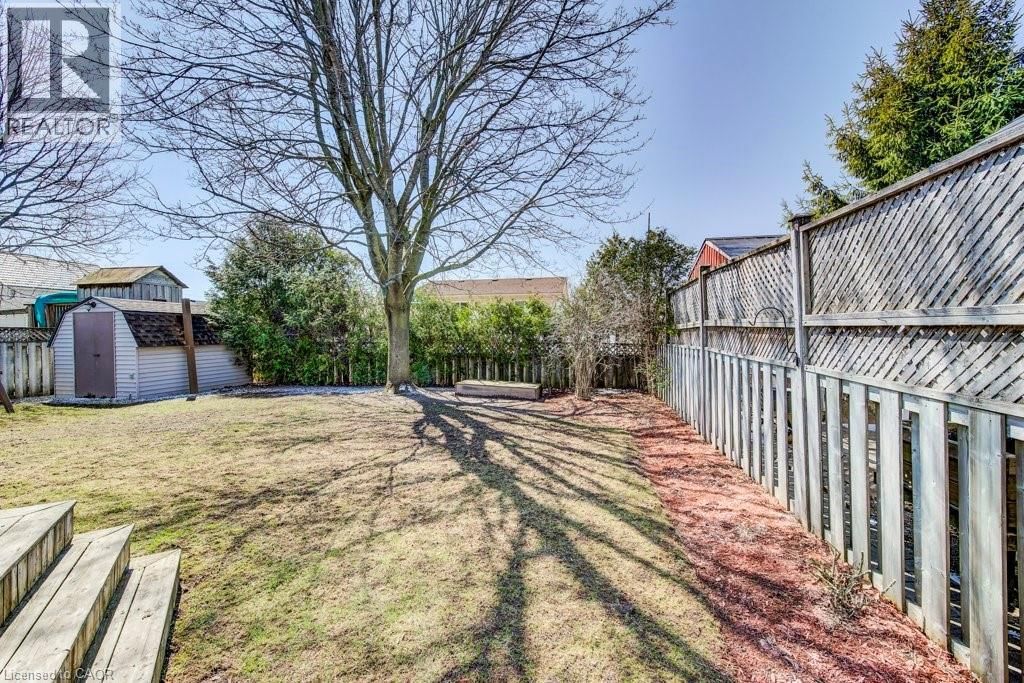 770 NAPIER STREET WEST Image 36