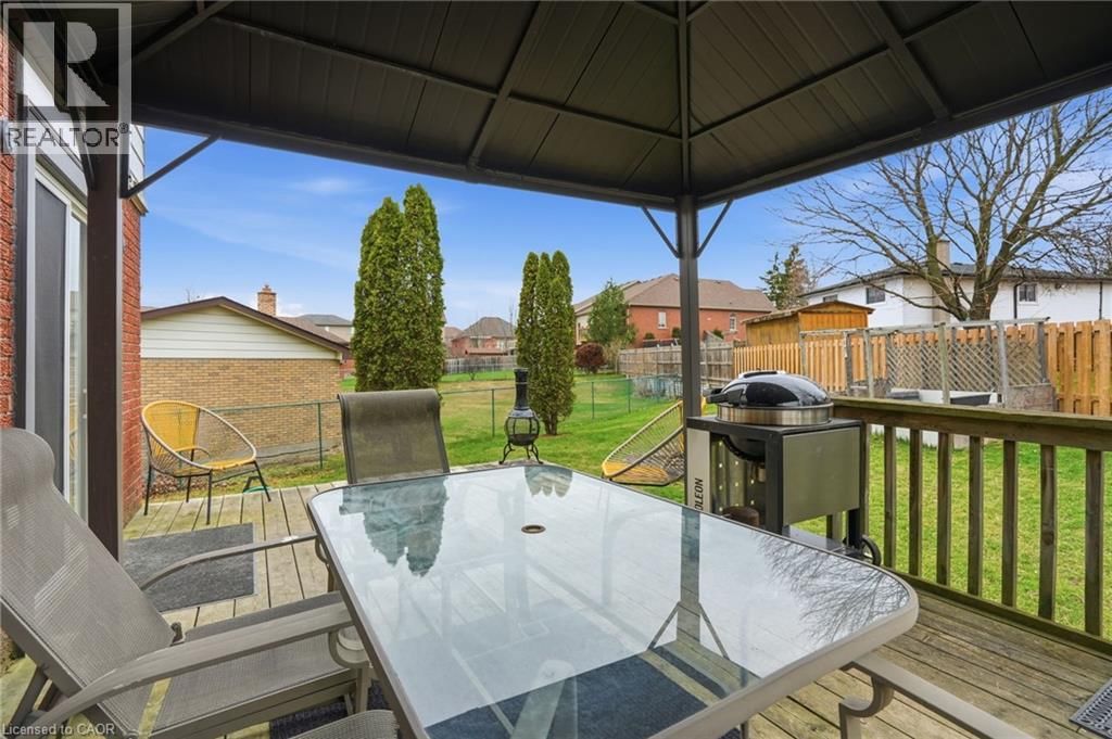 102 DUNDEE DRIVE Image 33