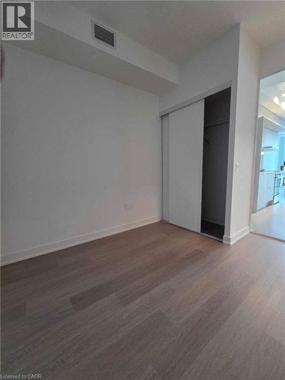 1306 - 448 BURNHAMTHORPE ROAD WEST Image 10