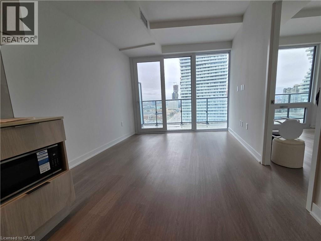 1306 - 448 BURNHAMTHORPE ROAD WEST Image 2