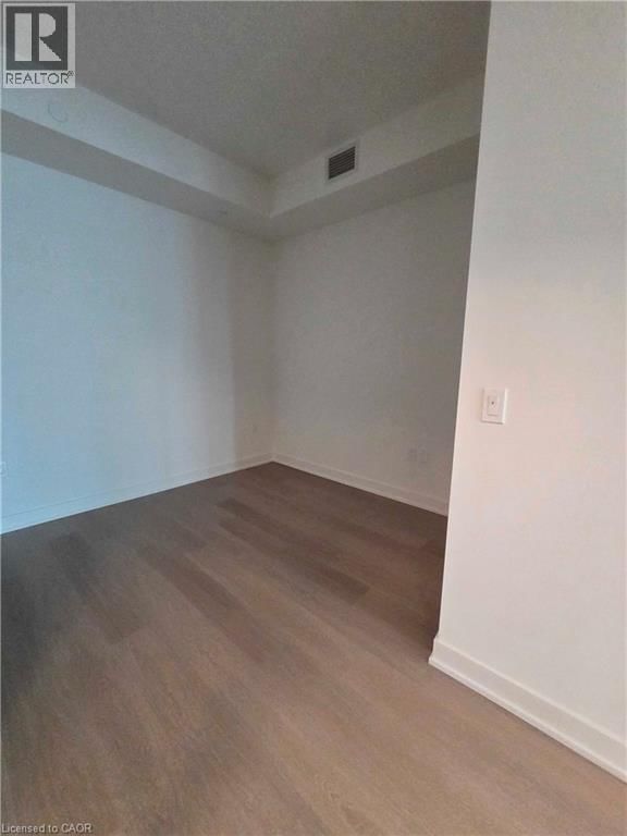 1306 - 448 BURNHAMTHORPE ROAD WEST Image 9