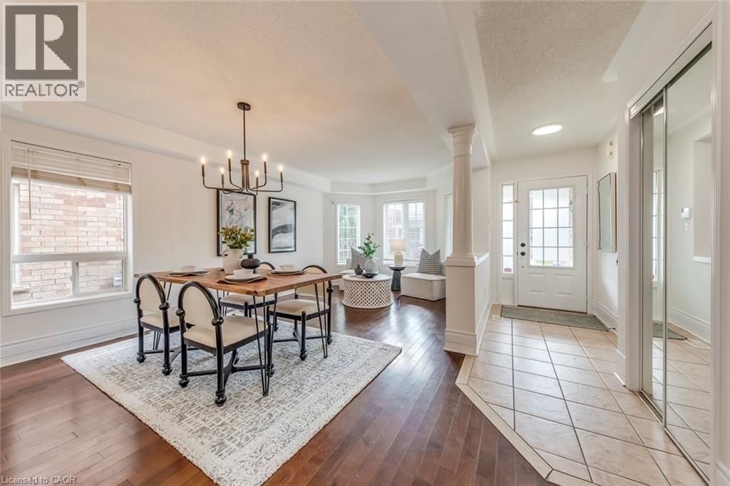 5811 PAGE CRESCENT Image 4