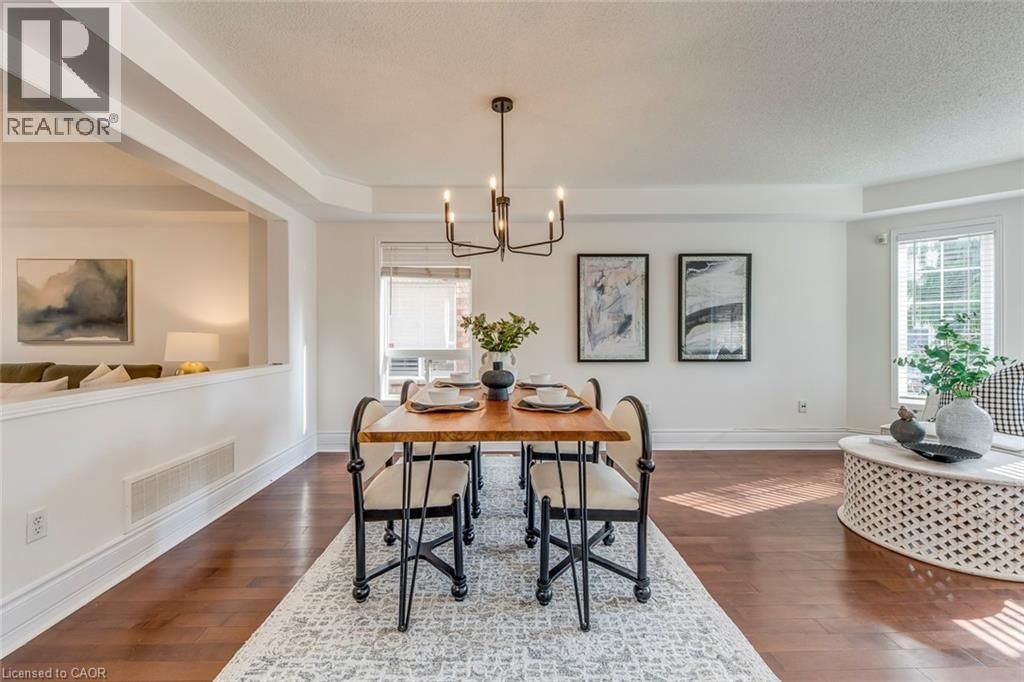 5811 PAGE CRESCENT Image 5