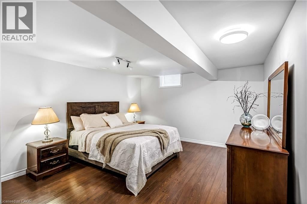 65 THISTLEMOOR DRIVE Image 34