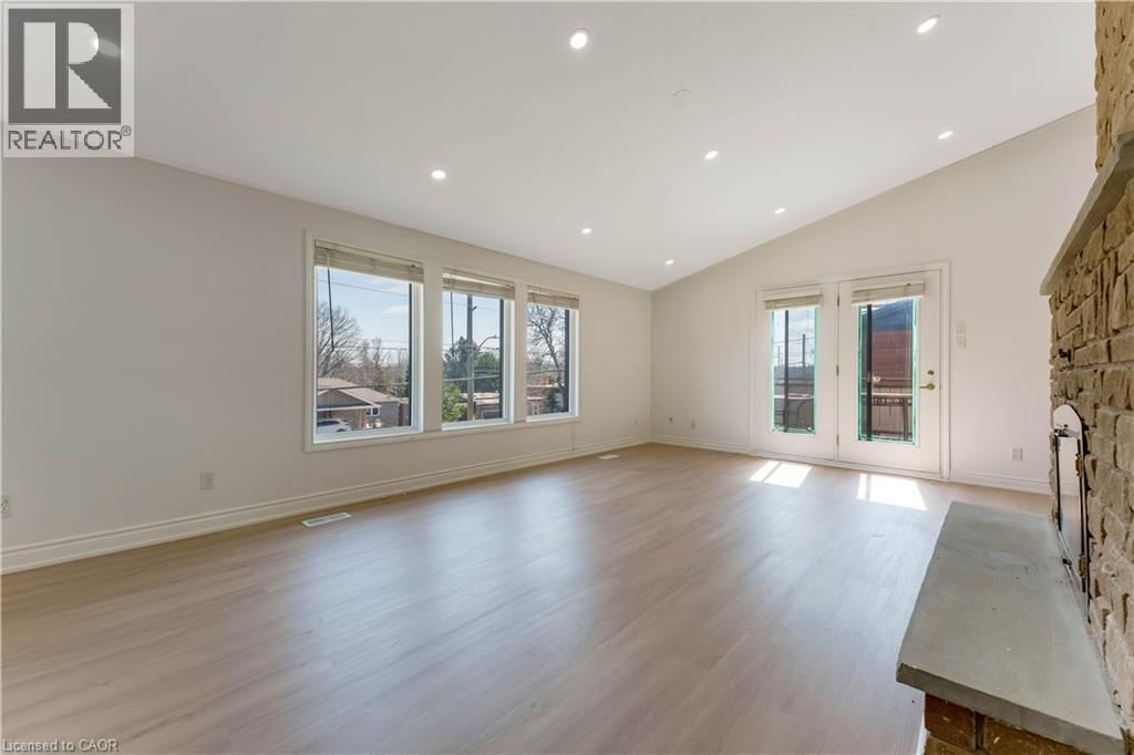 530 FOUNTAIN STREET SOUTH Image 13